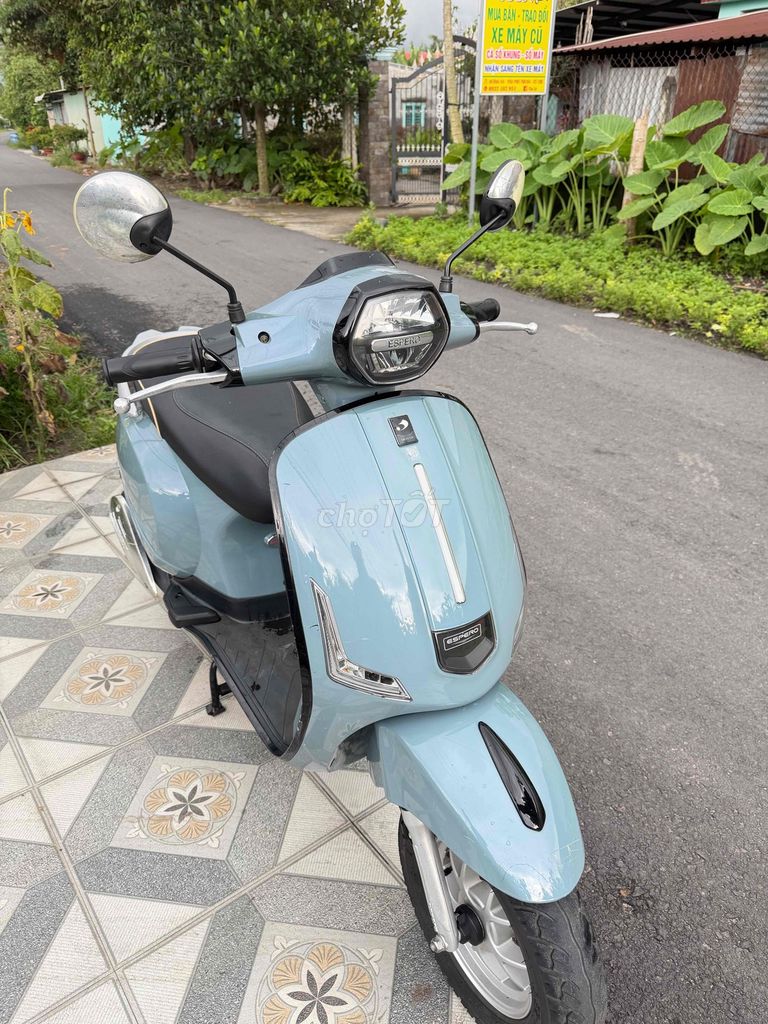 Vespa 50cc 2023 синий скутер