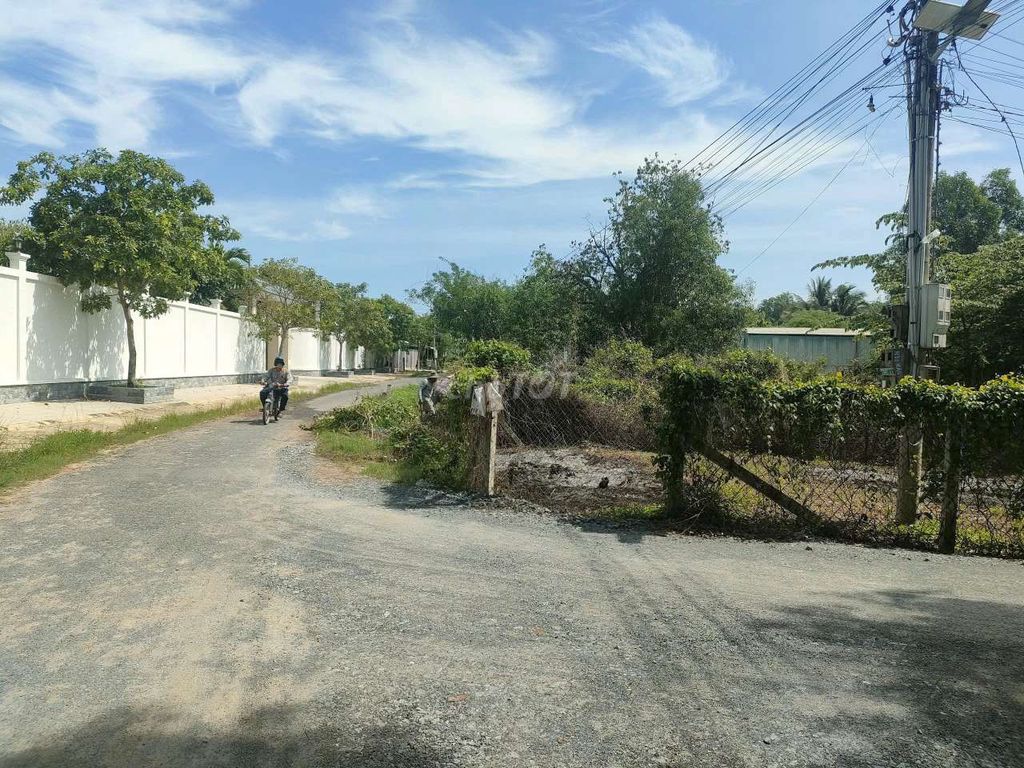 ĐẤT 2 MẶT TIỀN XÂY NHÀ TRỌ