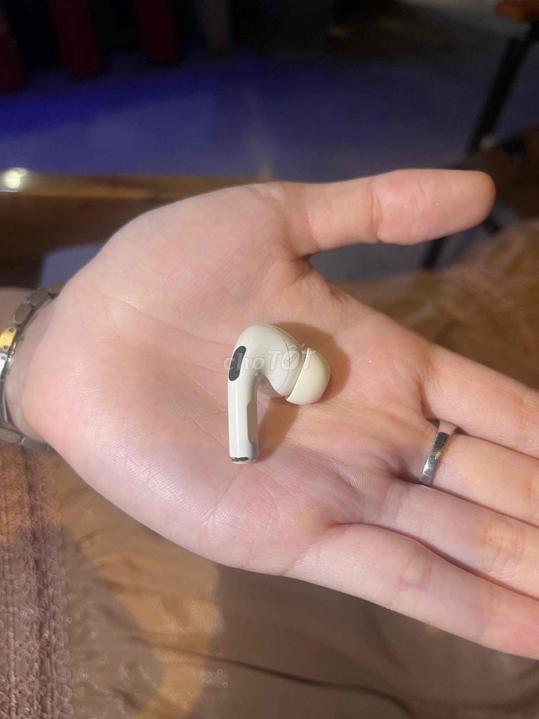 Tai nghe Apple AirPods Pro Trắng. Mua bán Tivi, Âm thanh tại Quận 6 Tp Hồ Chí Minh được đăng bởi Trần Xuân Tú hình 1
