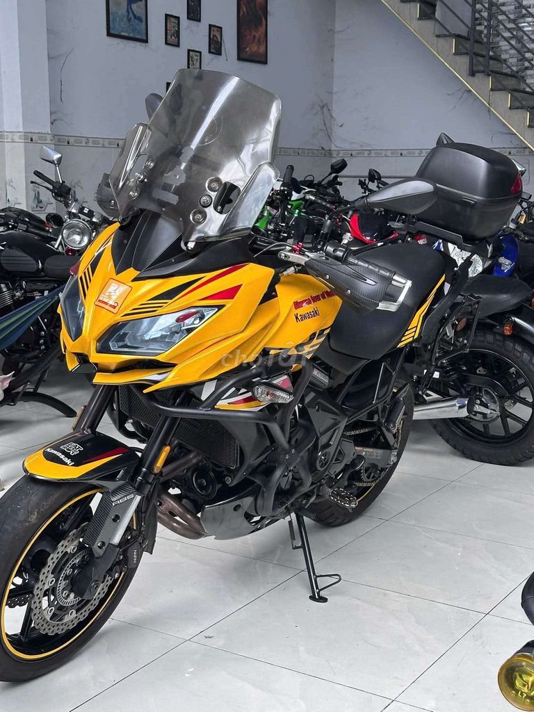 Kawasaki Versys 650 ABS 2017 в отличном состоянии