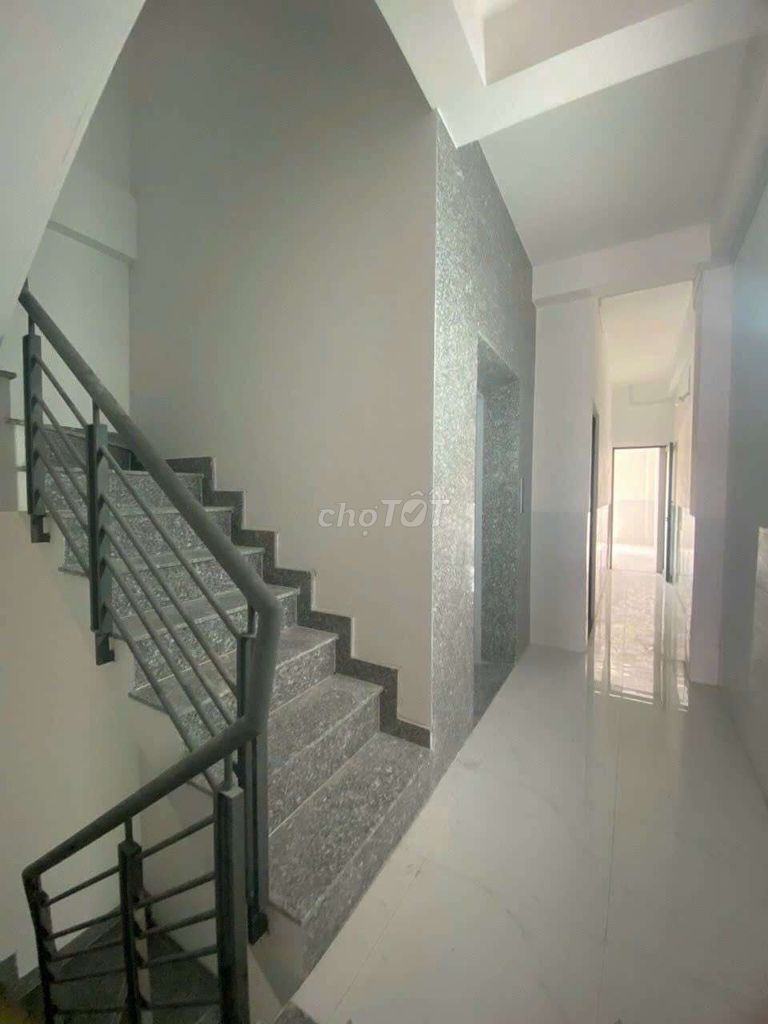 CHỦ BÁN NHANH -CHDV -  55 TR/-THANG MÁY - PCCC - 13 PHÒNG-GIA 21 TY