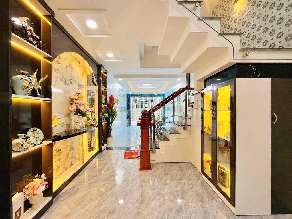 Пентхаус 60 кв.м на улице Do Thuc Tinh, район Go Vap
