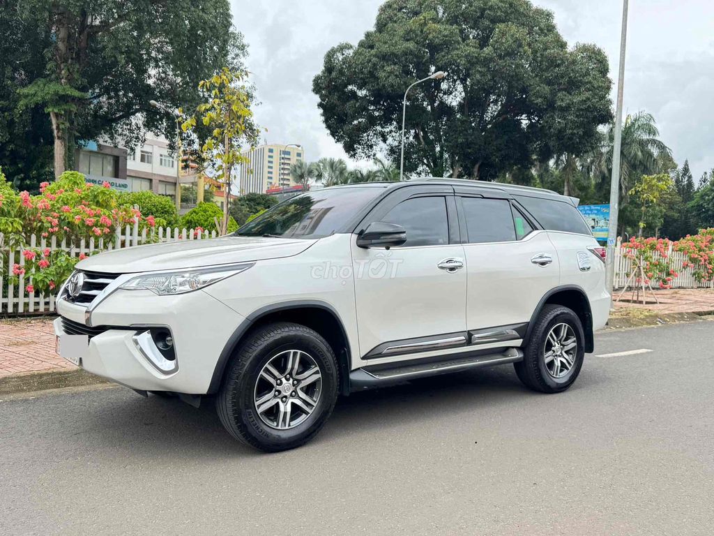 Toyota Fortuner 2020 2.4G 4x2 AT - 93000 km. Mua bán Ô tô tại Thành phố Buôn Ma Thuột Đắk Lắk được đăng bởi AUTO  THẮNG TOÀN PHÁT  hình 5
