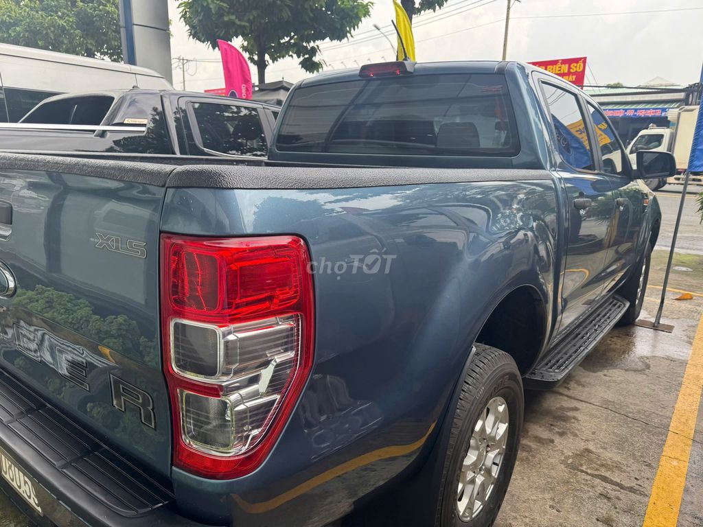 FORD RANGER 2019 SỐ SÀN_XE ĐI RẤT KỸ_CHO VAY 70%. Mua bán Ô tô tại Quận Tân Phú Tp Hồ Chí Minh được đăng bởi Trần Thành hình 12