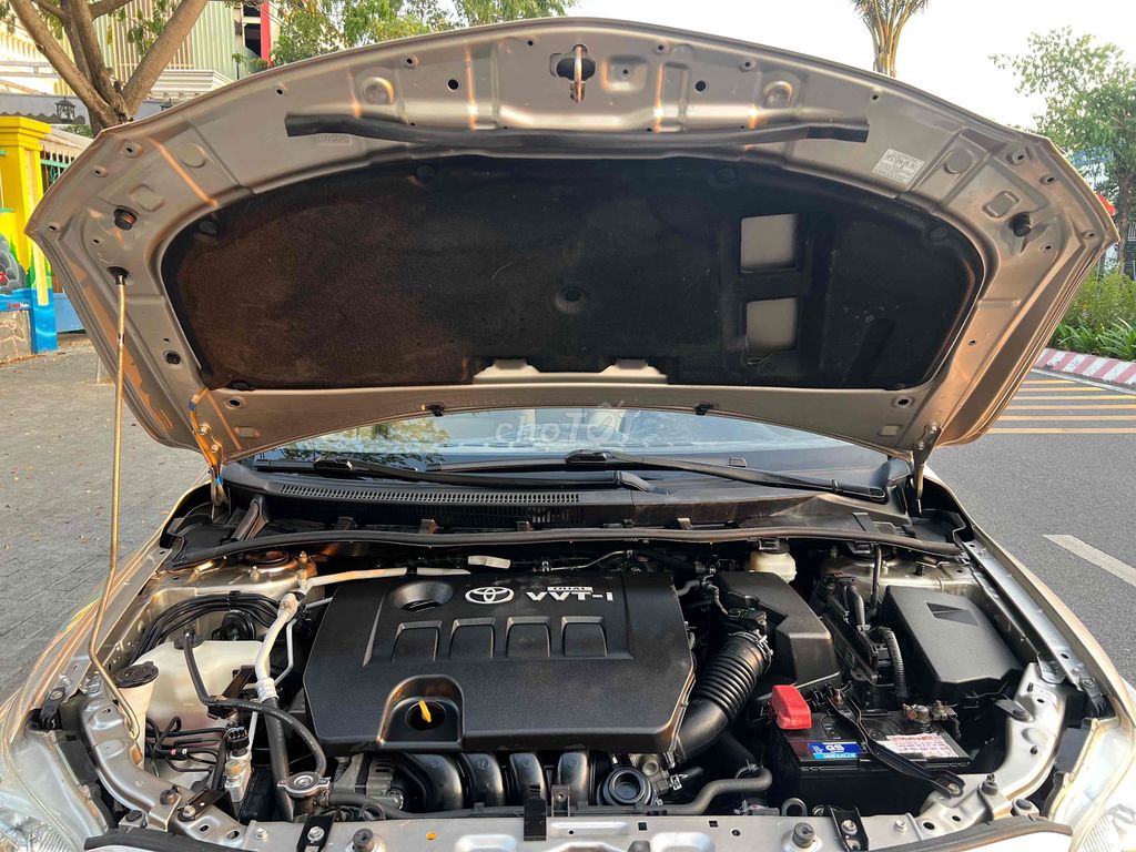 Toyota Corolla Altis 2011 1.8G MT - 61000 km