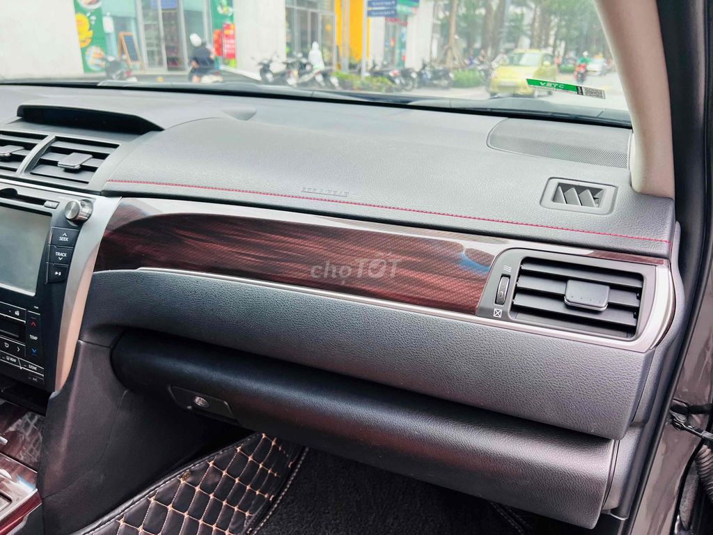 Toyota Camry 2.5Q 8 vạn km zin xuất sắc 100%. Mua bán Ô tô tại Quận Hai Bà Trưng Hà Nội được đăng bởi Hải Trần hình 11