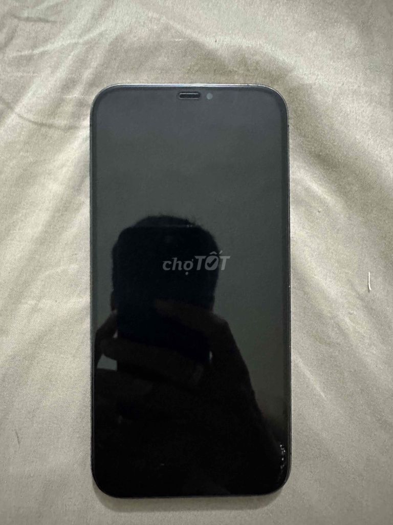 Em cần bán iphone 12 prm đã thay màn còn lại zin. Mua bán Điện thoại tại Huyện Gia Lâm Hà Nội được đăng bởi Thành Long hình 1