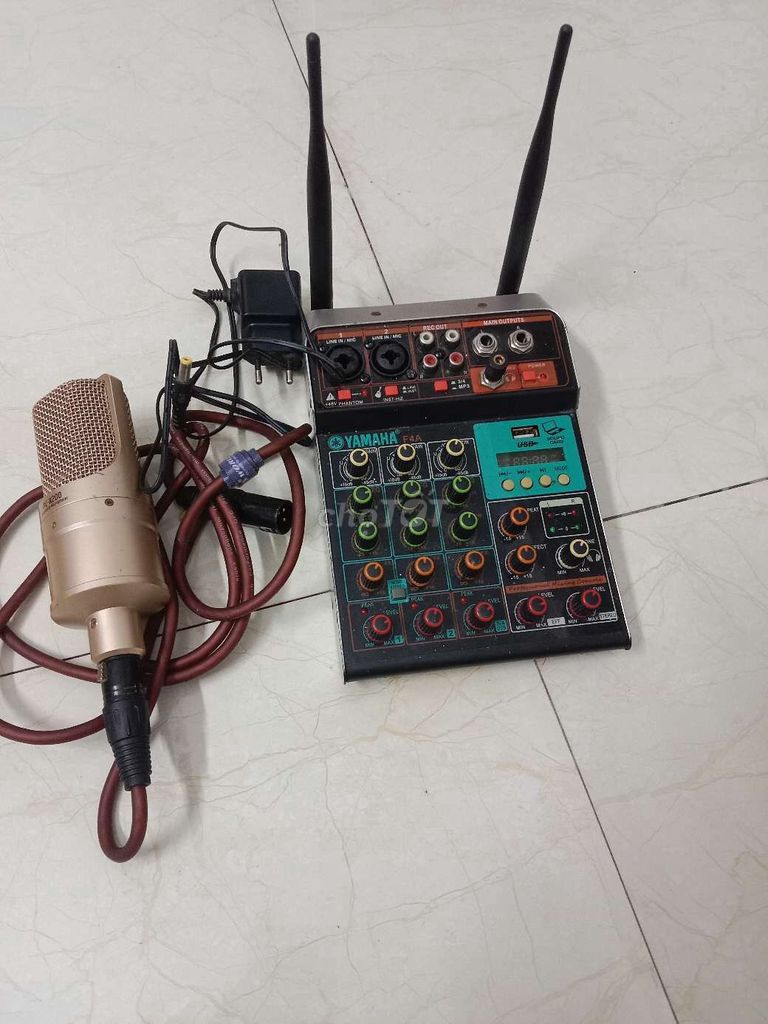 Bàn trộn âm thanh Yamaha F4A Đen. Mua bán Tivi, Âm thanh tại Huyện Việt Yên Bắc Giang được đăng bởi Hà Thị Nga hình 1