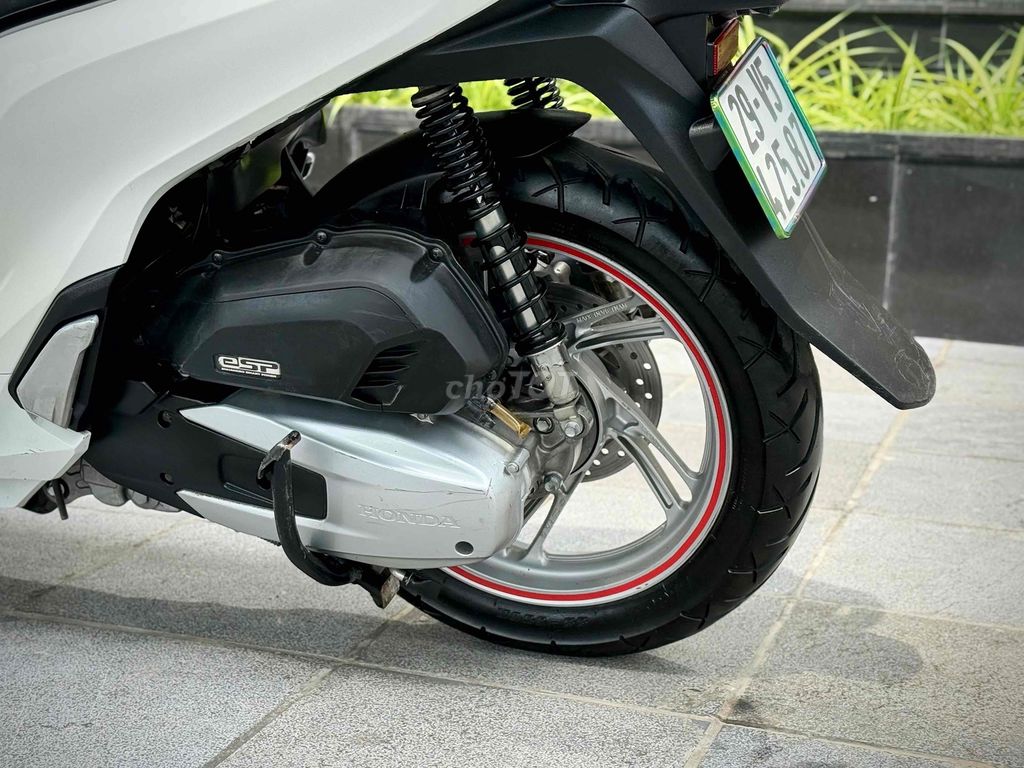 Honda SH125 CBS 2018, белый, оригинал