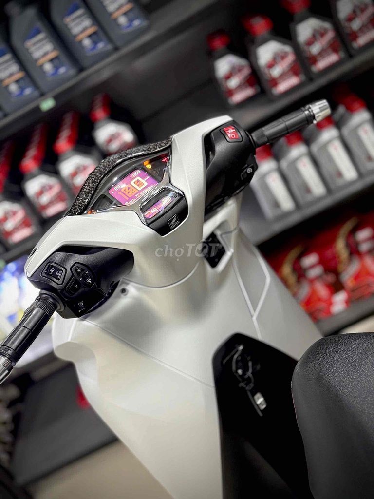 Sh350i 2022 Máy Thái chính chủ ký ( Hỗ trợ GÓP ) ✅. Mua bán Xe máy tại Thị xã Phú Mỹ Bà Rịa - Vũng Tàu được đăng bởi Cửa Hàng Xe Máy Phú Mỹ hình 12