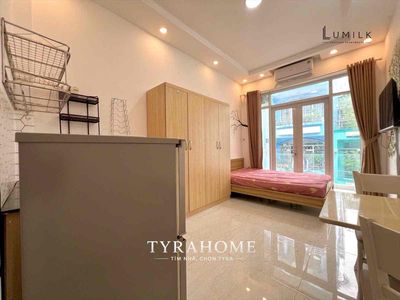 Cho thuê căn studio ban công thoáng full nt gần cầu Nguyễn Văn Cừ q1