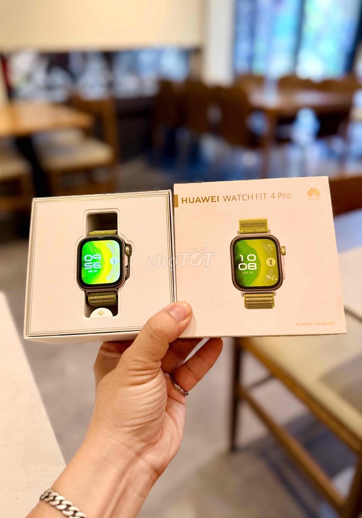 Huawei Watch Fit 4 Pro Xanh lá. Mua bán Thiết bị đeo thông minh tại Quận 10 Tp Hồ Chí Minh được đăng bởi Huyn Bin hình 1