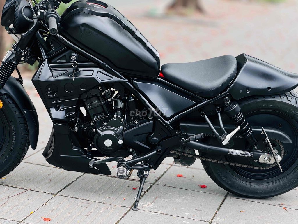 Honda Rebel300 2021 Xe độ full đẹp. xe lướt BOBBER. Mua bán Xe máy tại Quận Cầu Giấy Hà Nội được đăng bởi Tong motor xe may hình 3