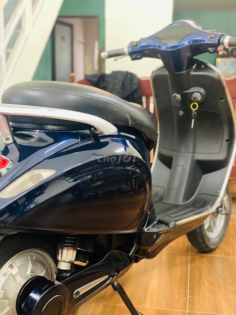 Vespa điện đời cao 2022 bình thay mới tinh 7-2025. Mua bán Xe điện tại Thành phố Nam Định Nam Định được đăng bởi Trung Đồ Cũ hình 5