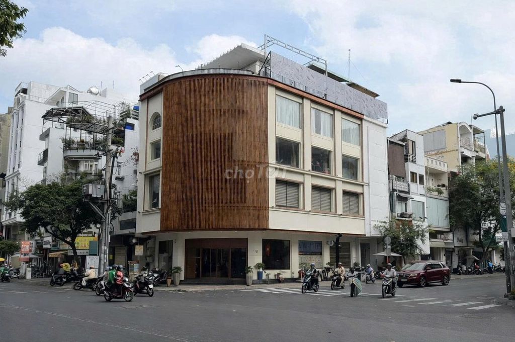 VỊ TRÍ VÀNG KINH DOANH -GÓC 2 MT ÂU CƠ & TRƯƠNG CÔNG ĐỊNH, TÂN BÌNH