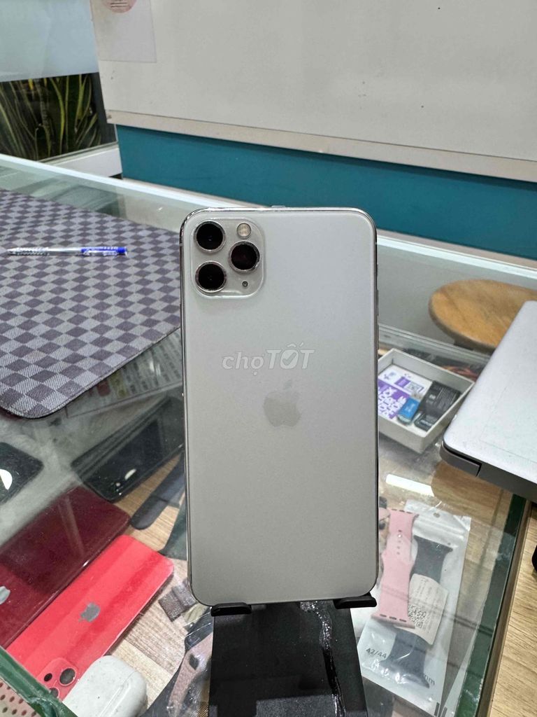 Apple iPhone 11 Pro Max Bạc Đã sử dụng. Mua bán Điện thoại tại Quận Thanh Khê Đà Nẵng được đăng bởi Hiền hình 1