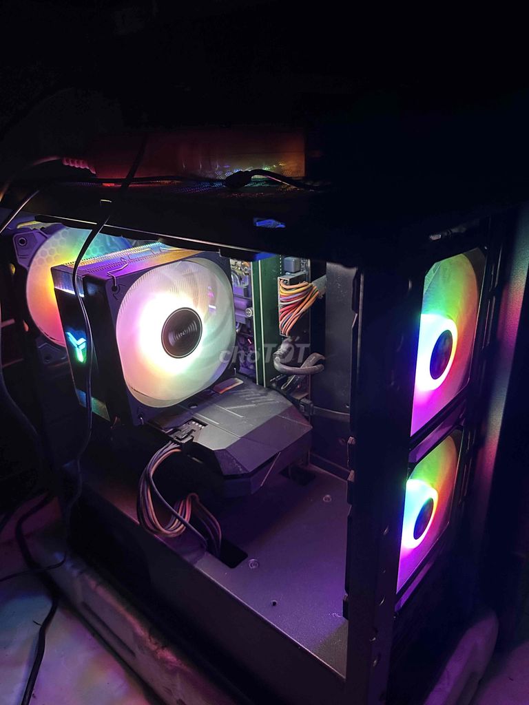 PC chơi game. Mua bán Máy tính để bàn tại Thành phố Bắc Ninh Bắc Ninh được đăng bởi Nguyễn trường hình 1