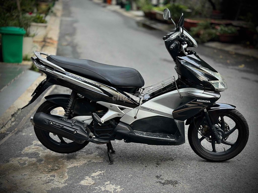 Honda Air Blade 2010 черный инжектор