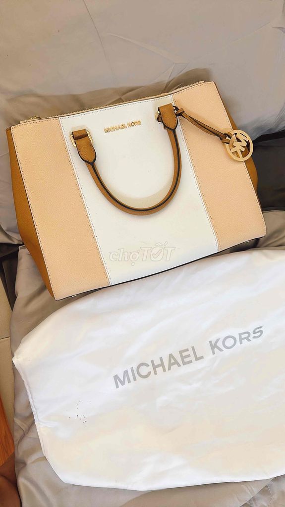 túi micheal kors auth