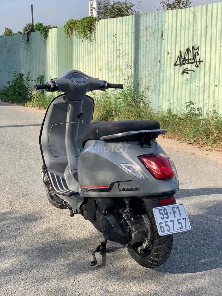 Piaggio Vespa Primavera 2015 Xám Lambo. Mua bán Xe máy tại Thành phố Thủ Đức Tp Hồ Chí Minh được đăng bởi Nguyễn Thanh Bình hình 5