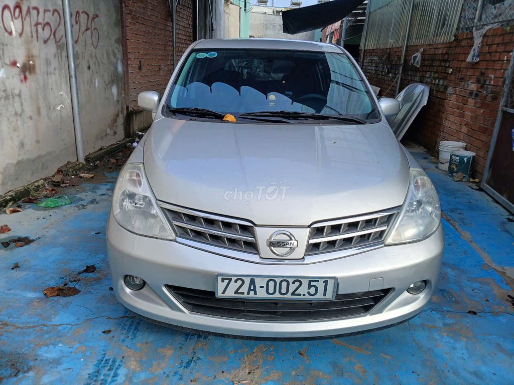 Nissan Tiida 2008  - 165000 km