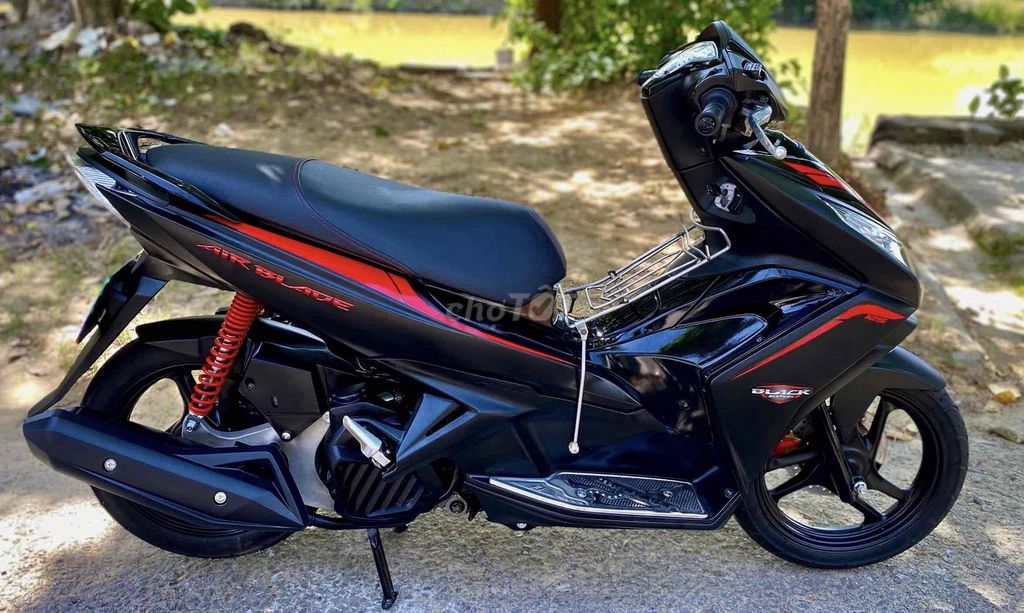 Bán Ab 2014. đen nhám . máy ngon về chỉ việc đi. Mua bán Xe máy tại Thành phố Huế Thừa Thiên Huế được đăng bởi Bi Nguyễn hình 6