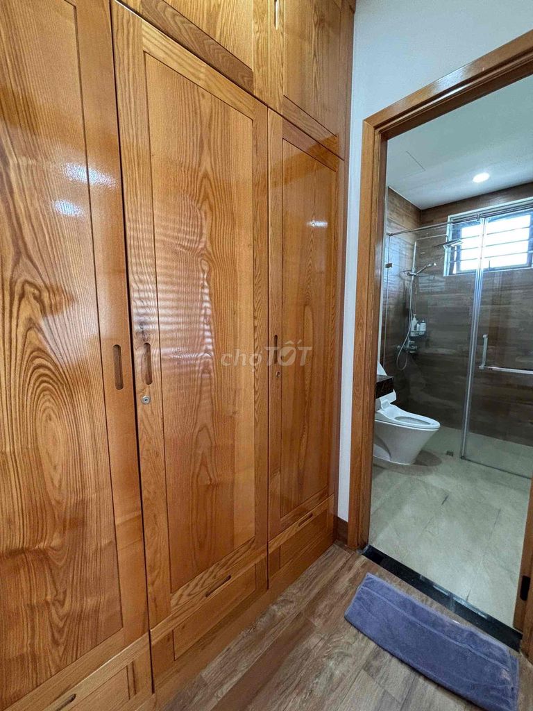 Garden villa with elevator and 4 bedrooms in Hòa Xuân — photo 9
