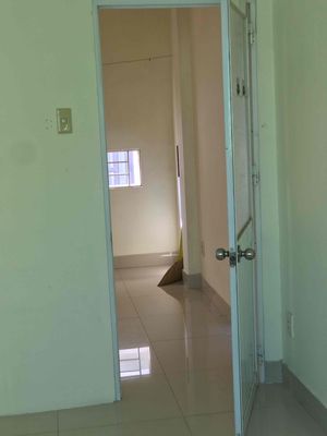 Cho thuê nguyên lầu 2 diện tích hơn 32m2