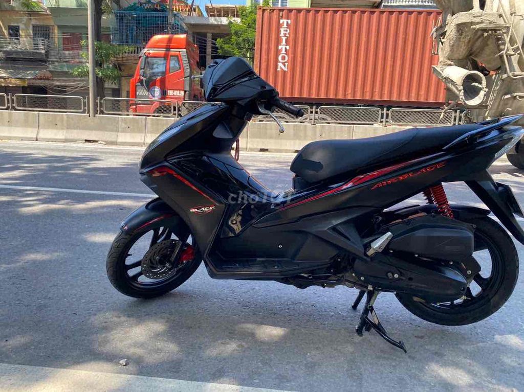 Honda airblade 125 đời cao zin đẹp như hình. Mua bán Xe máy tại Quận Hồng Bàng Hải Phòng được đăng bởi Ly  hình 4