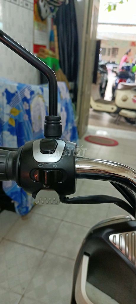 Xe máy Điện Sunra 5bình ắcqui đẹp. Mua bán Xe điện tại Quận 5 Tp Hồ Chí Minh được đăng bởi THẮNG Q5 hình 7