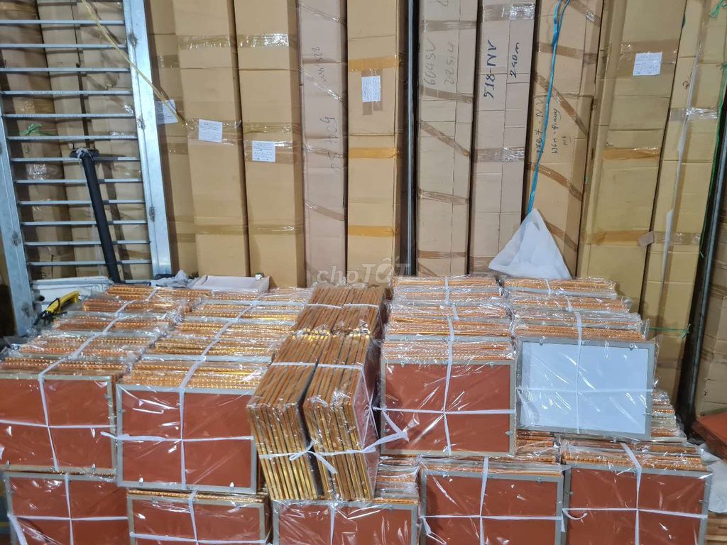Khung hình Bằng khen Vàng Nâu. Mua bán Cây cảnh, đồ trang trí tại Huyện Long Hồ Vĩnh Long được đăng bởi Hoài hình 1