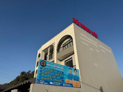 *** 5-10 NHÂN VIÊN GIAO NHẬN ĐỒ CÚNG VIỆT