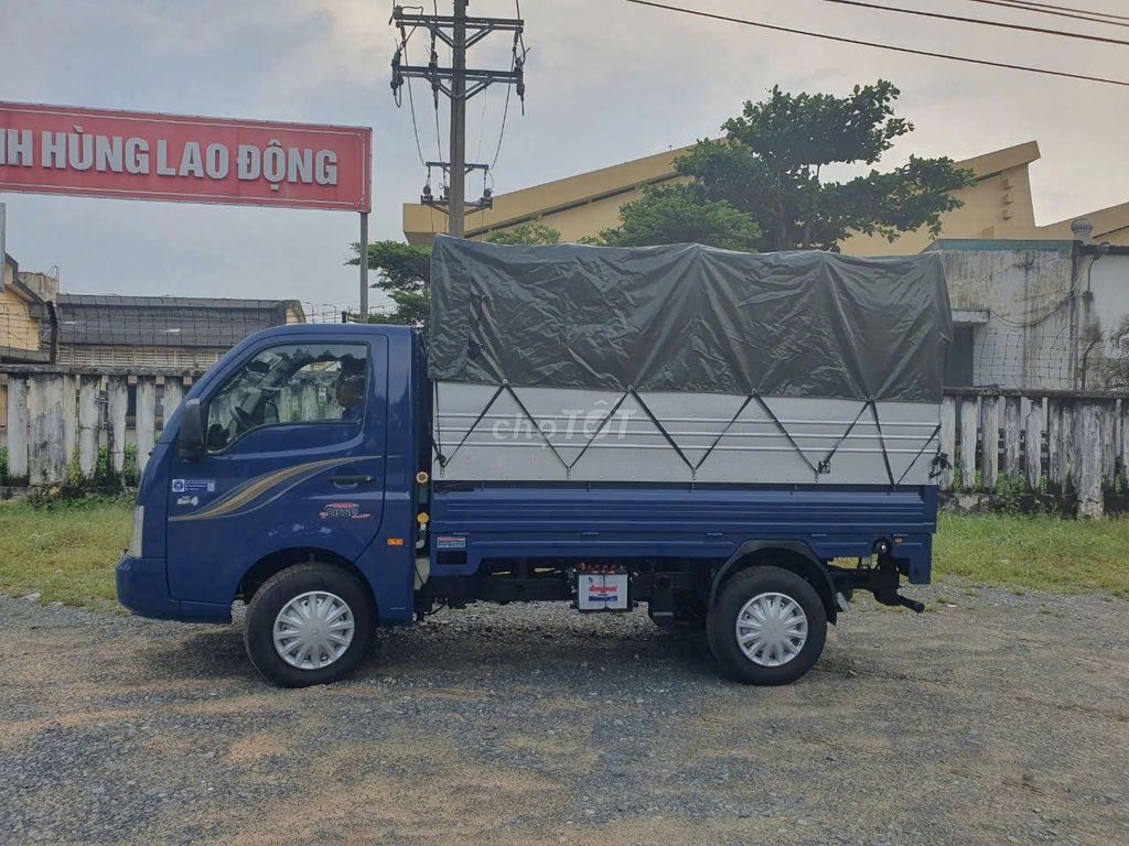 TATA Super 1,2 tấn máy Dầu - Mui Bạt mới 100%