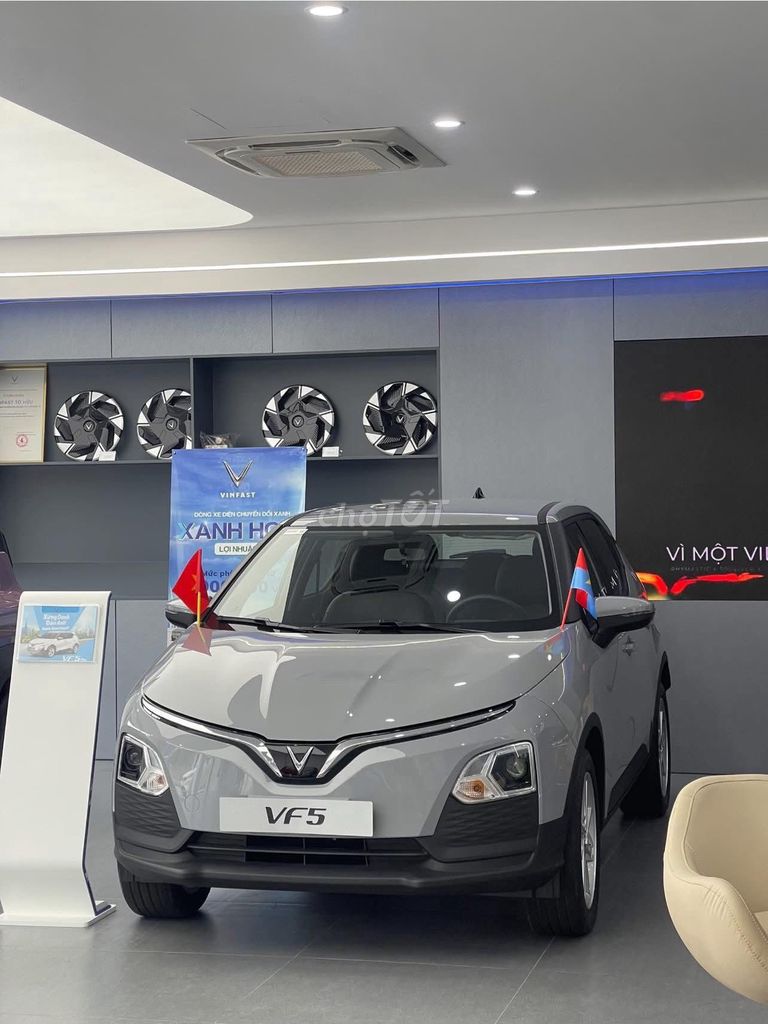 𝑻𝑹Ả 𝑻𝑹ƯỚ𝑪 50 𝑻𝑹𝑰Ệ𝑼 𝑵𝑯Ậ𝑵 𝑿𝑬 𝑪𝑯Ạ𝒀 𝑵𝑮𝑨𝒀. Mua bán Ô tô tại Quận 10 Tp Hồ Chí Minh được đăng bởi VINFAST SÀI GÒN  hình 3