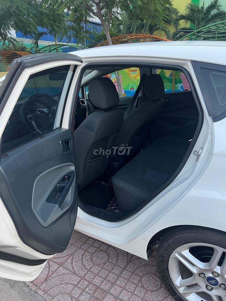 Ford Fiesta 2012 1.6 AT Hatchback - 115000 km. Mua bán Ô tô tại Huyện Hóc Môn Tp Hồ Chí Minh được đăng bởi Đức anh hình 7