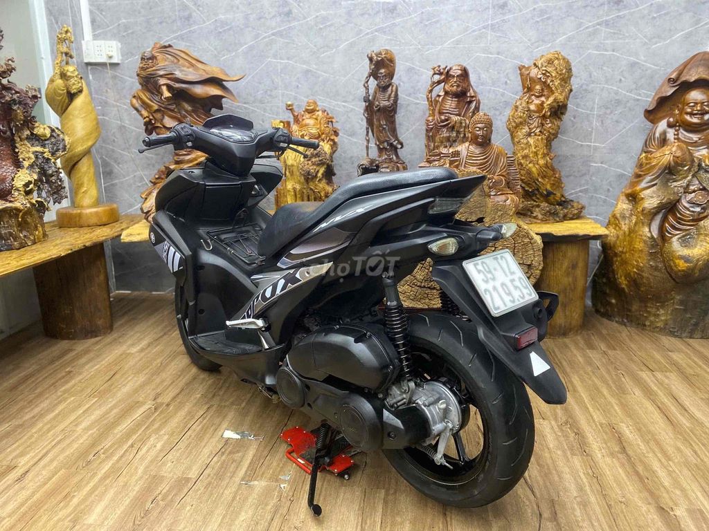 👉NVX 155cc 2018 chính chủ phanh abs, khoá smartkey. Mua bán Xe máy tại Quận 7 Tp Hồ Chí Minh được đăng bởi Xe Cũ Hiếu CT hình 2