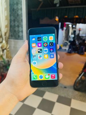 iPhone 8 64Gb quốc tế màu đen full chức năng. Mua bán Điện thoại tại Quận Đống Đa Hà Nội được đăng bởi NHẬT LỆ CAMERA