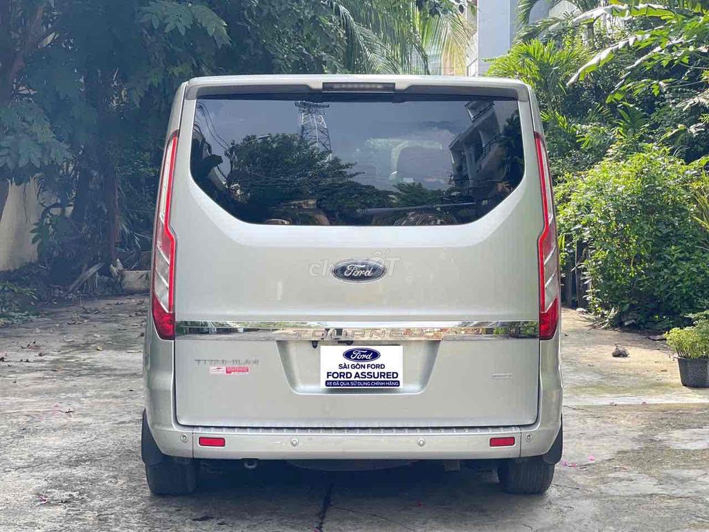 Tourneo Titanium Xe Đẹp Chuẩn Bán Tại Hãng Ford. Mua bán Ô tô tại Quận Tân Bình Tp Hồ Chí Minh được đăng bởi FORD PHỔ QUANG XE CŨ hình 10