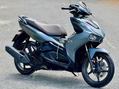 Ab 150 2021 ABs bstp 9chủ may zin nợ xấu trả 50% ạ. Mua bán Xe máy tại Quận Bình Tân Tp Hồ Chí Minh được đăng bởi Xe Máy Qúy Le