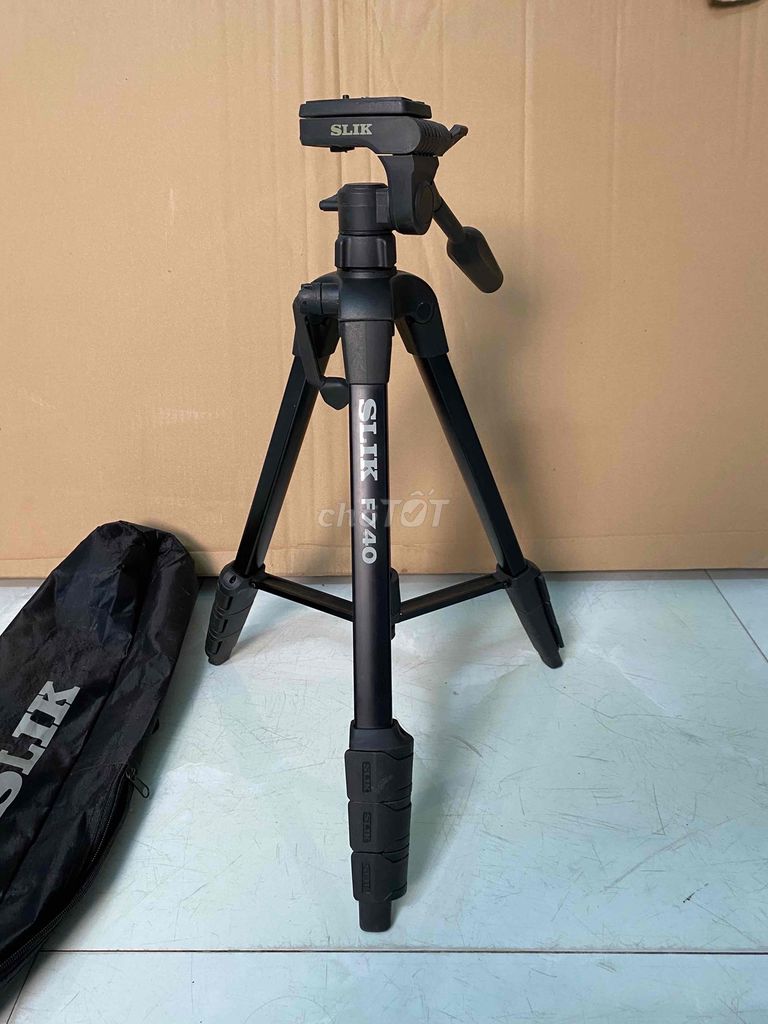 Tripod Chân máy ảnh Slik F740 mới