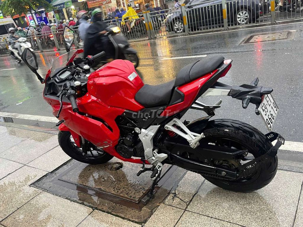 Motto gpx demon gn150 2022 mới 90% bstp chính chủ. Mua bán Xe máy tại Quận Tân Phú Tp Hồ Chí Minh được đăng bởi Tuanduy hình 3