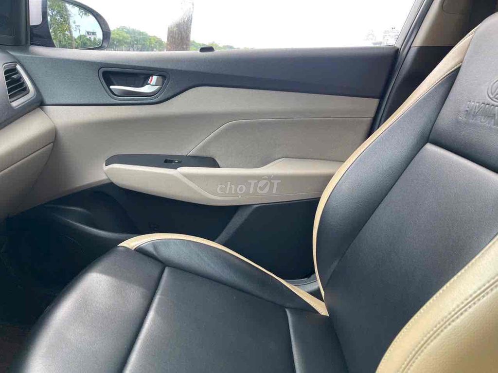 Hyundai Accent 2018 1.4 MT - 87245 km. Mua bán Ô tô tại Huyện Hòa Vang Đà Nẵng được đăng bởi TRƯỜNG XUÂN hình 7