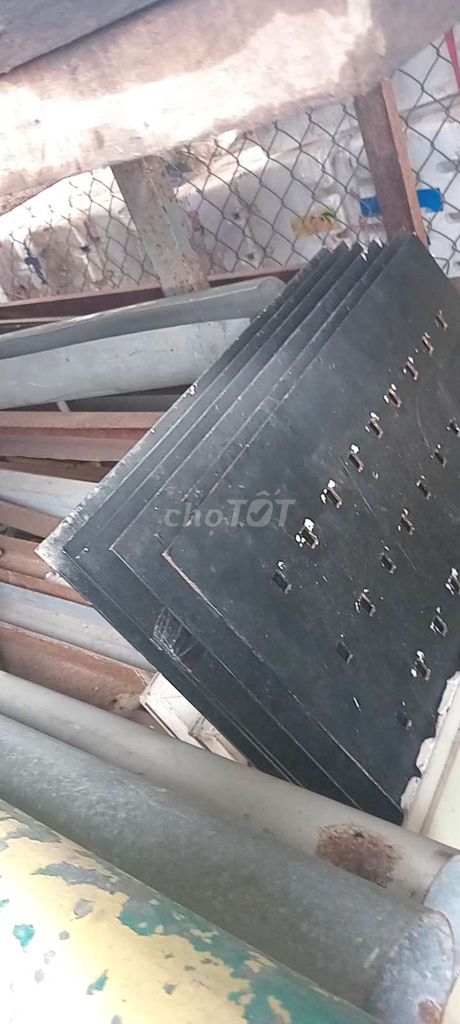 Tấm sat dày 3ly sơn tỉnh điện đẹp. Mua bán Nội thất, đồ gia dụng khác tại Huyện Phong Điền Cần Thơ được đăng bởi Thanh chuyên mua bán đồ thanh lý hình 1