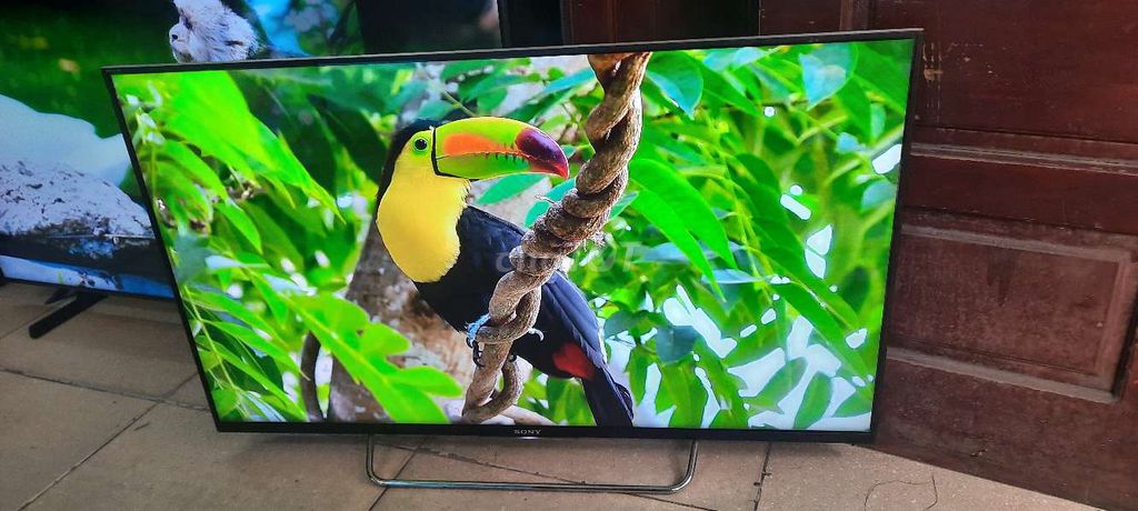 Bán chiếc tivi Smart Android SONY 43inch, Wi-fi