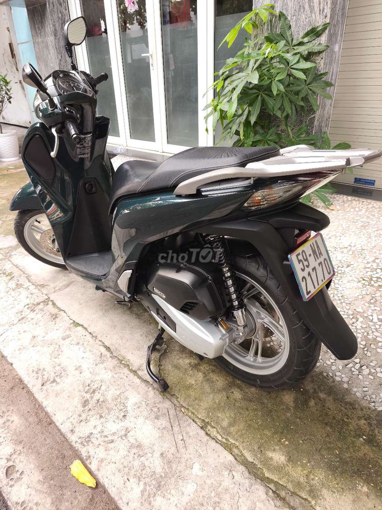 Хонда SH 125 CBS 2019 Мосс Грин 13 000 км