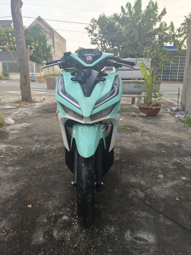 Vario 2021 150 zin