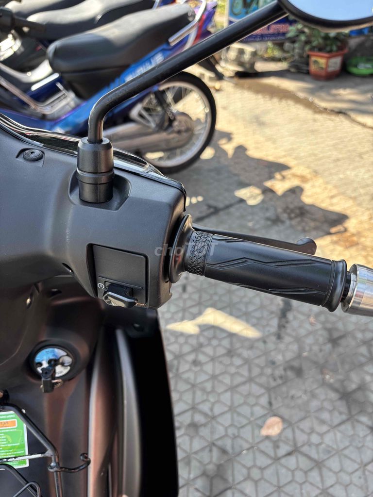 Sirius Fi mẫu mới. Mua bán Xe máy tại Thành phố Bến Tre Bến Tre được đăng bởi Trung Tâm  hình 12