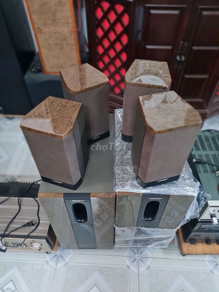 Loa Bose 505WB Nâu. Mua bán Tivi, Âm thanh tại Thành phố Dĩ An Bình Dương được đăng bởi Hà Huy Linh hình 1