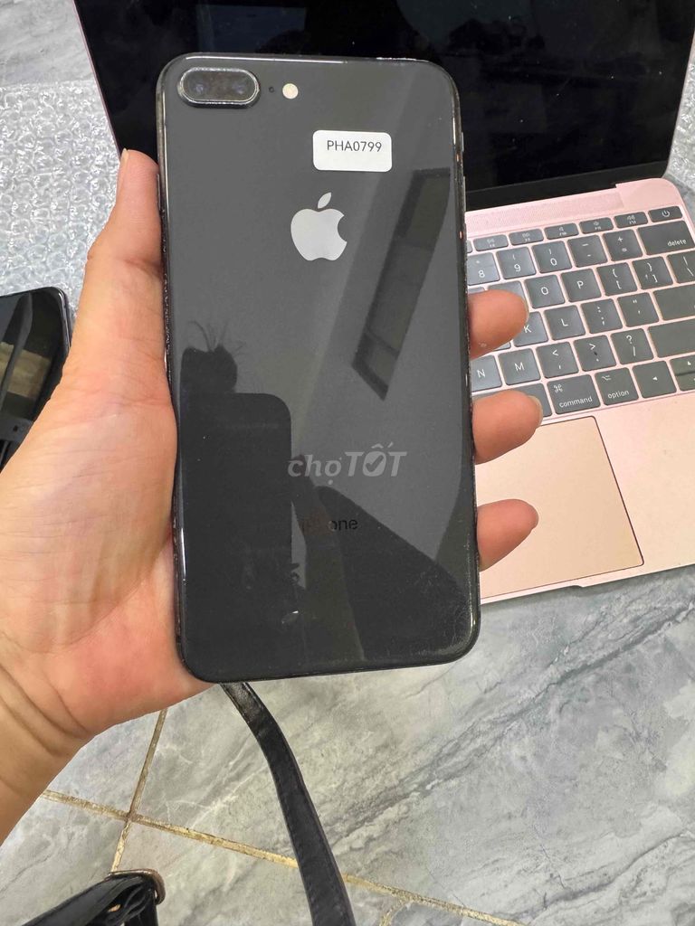 iPhone 8 Plus 256GB Đen hư gạt rung. Mua bán Điện thoại tại Quận 4 Tp Hồ Chí Minh được đăng bởi Phan Pha hình 1