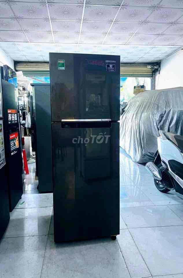 TỦ SAMSUNG 250 LÍT INVERTER. TIẾT KIỆM ĐIỆN .. Mua bán Tủ lạnh tại Thành phố Thuận An Bình Dương được đăng bởi ĐIỆN MÁY HÙNG PHƯƠNG hình 1